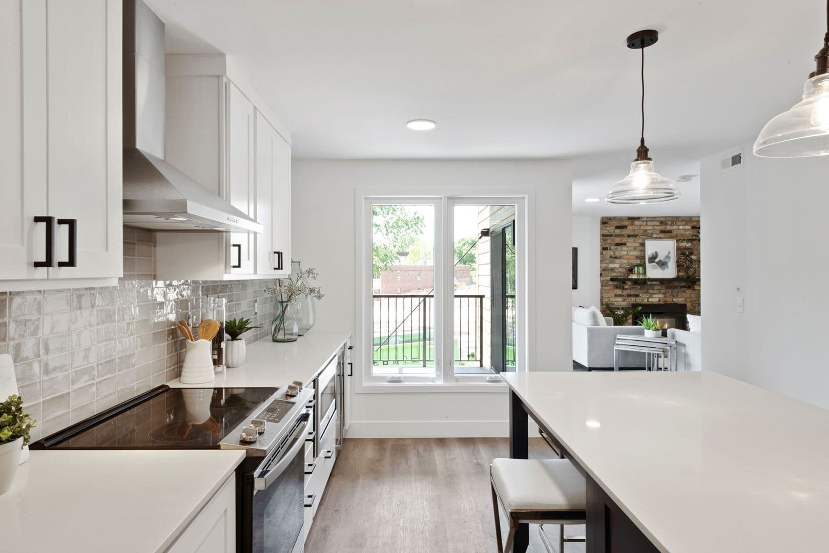 Edina Apartment: 4415 Valley View Road