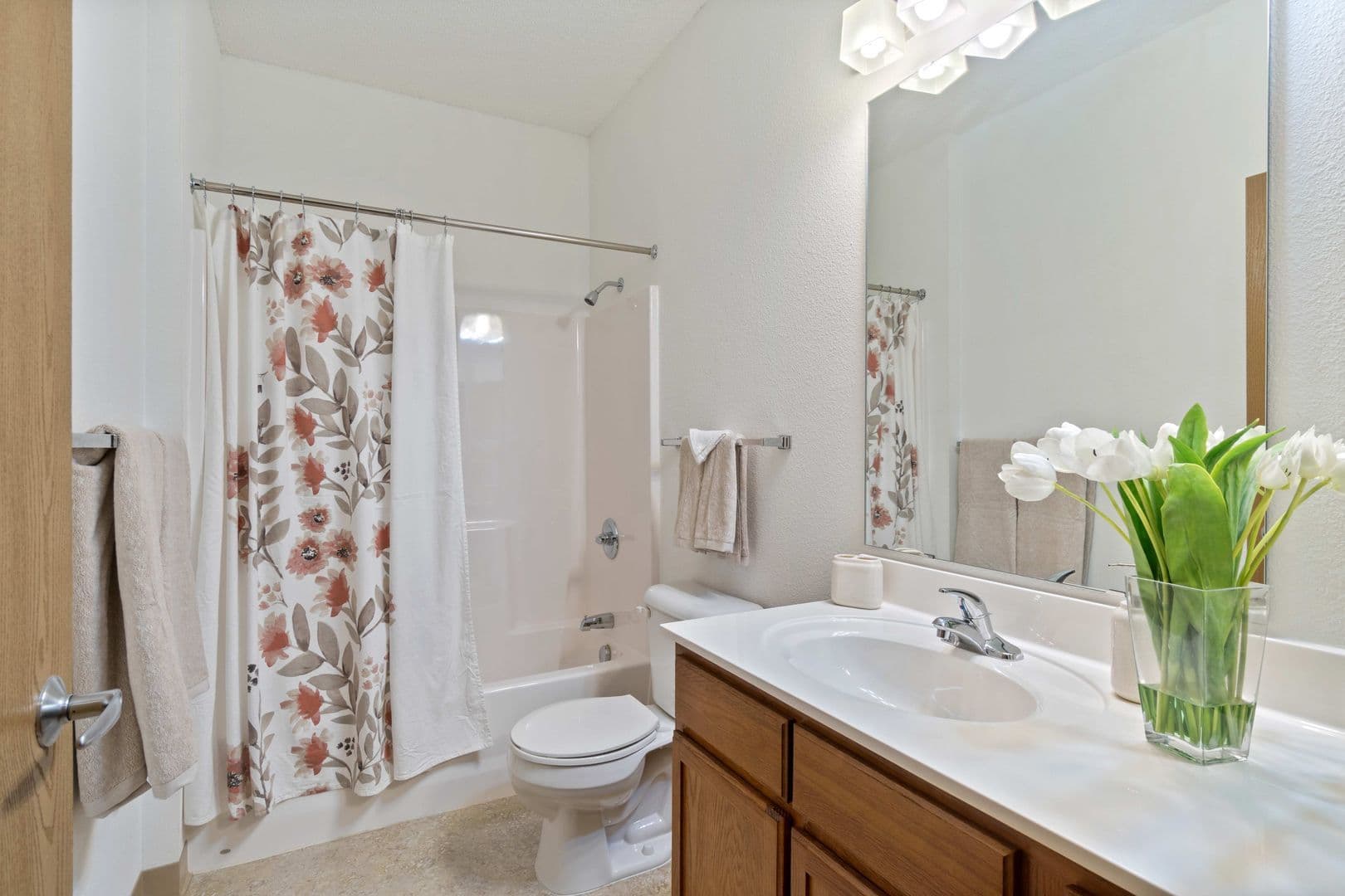 Saint Cloud Apartment: 305 5TH AVE S STE 100