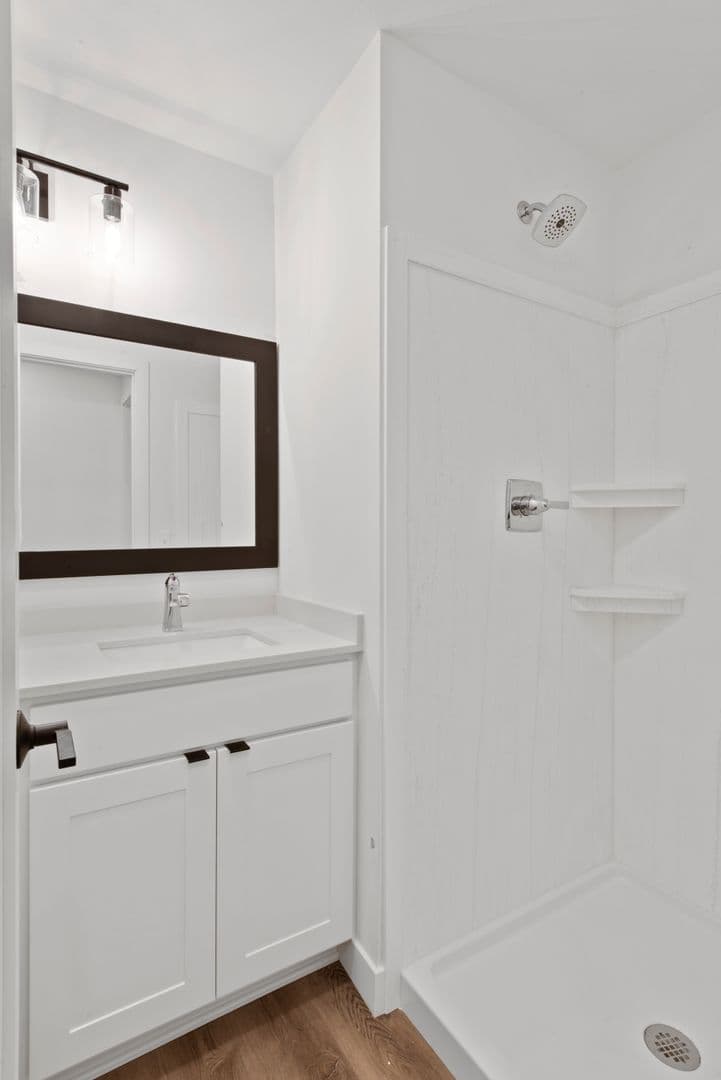 Edina Apartment: 4415 Valley View Road