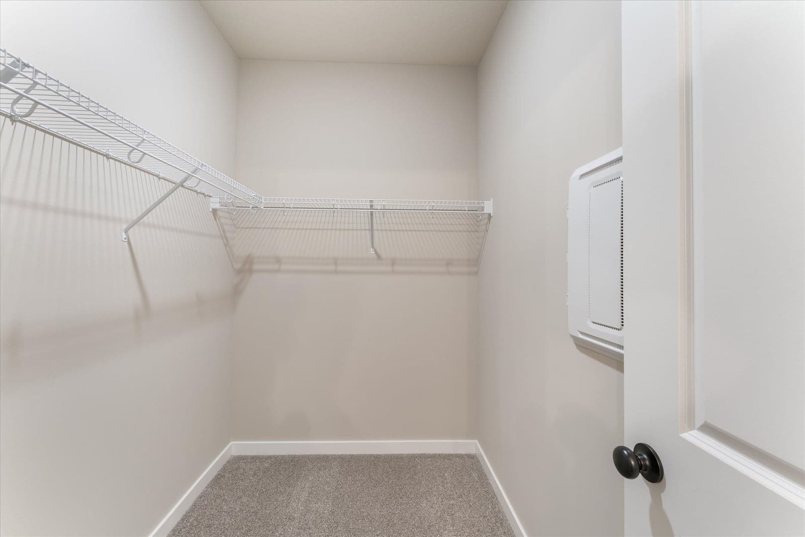 Woodbury Apartment: 10108 Sunbird Cir