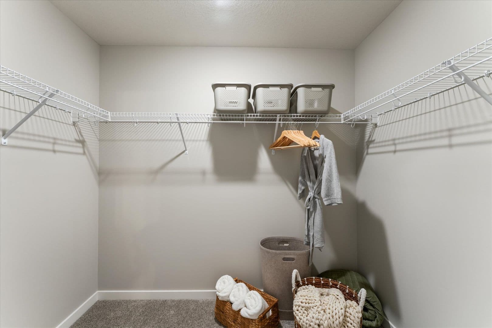 Woodbury Apartment: 10108 Sunbird Cir