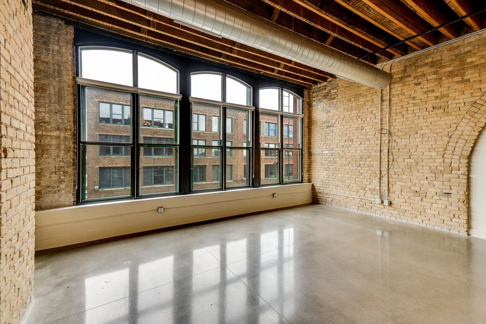 Minneapolis Apartment: 212 North Second Street