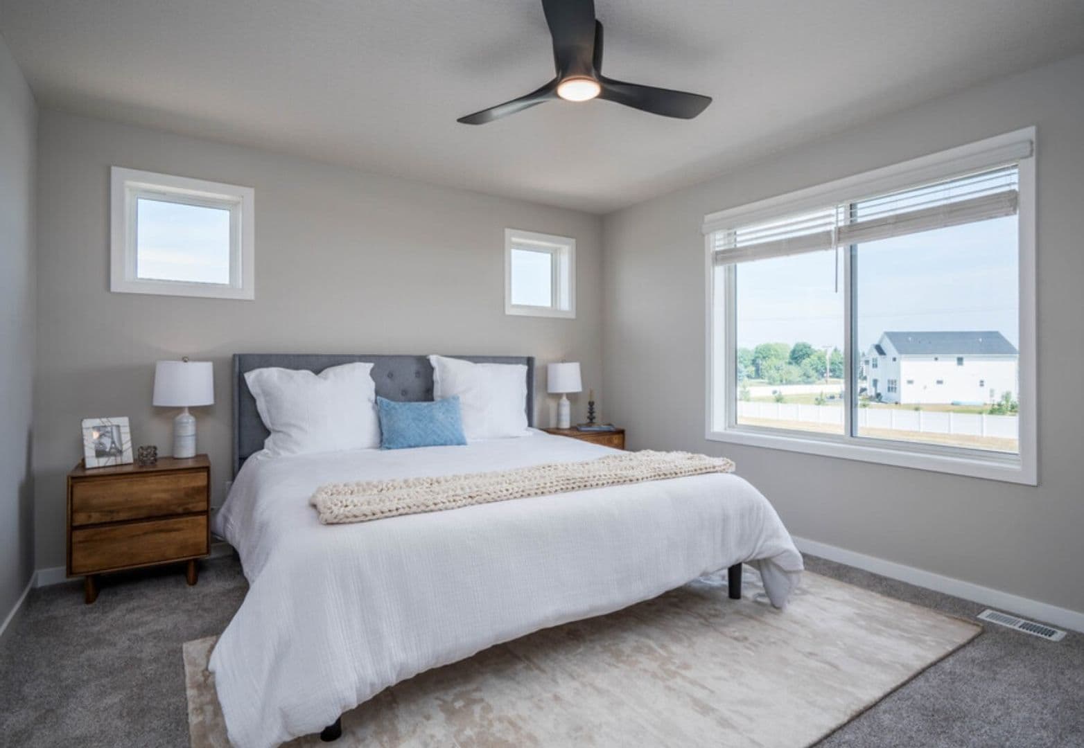 Woodbury Apartment: 10108 Sunbird Cir