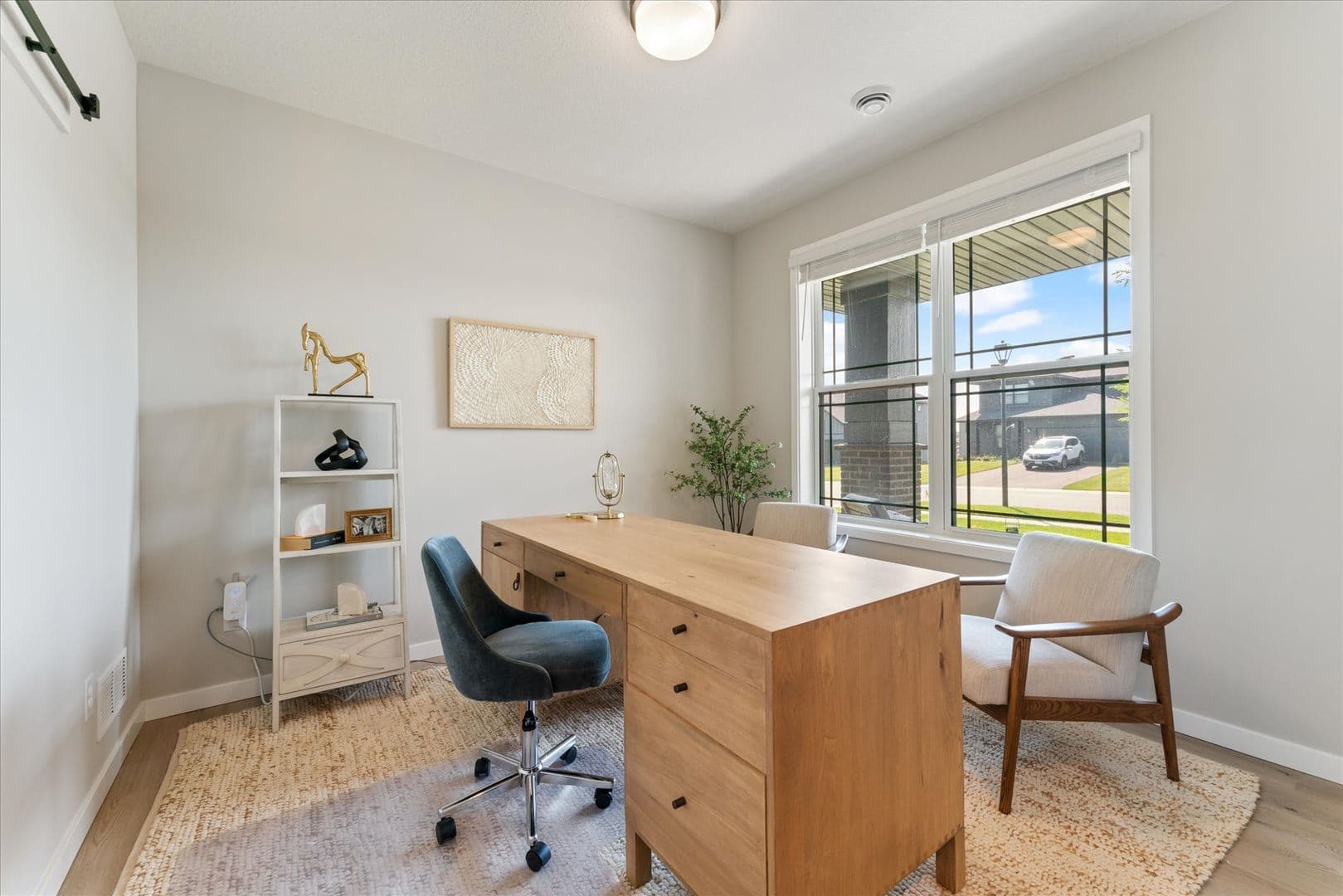 Woodbury Apartment: 10108 Sunbird Cir