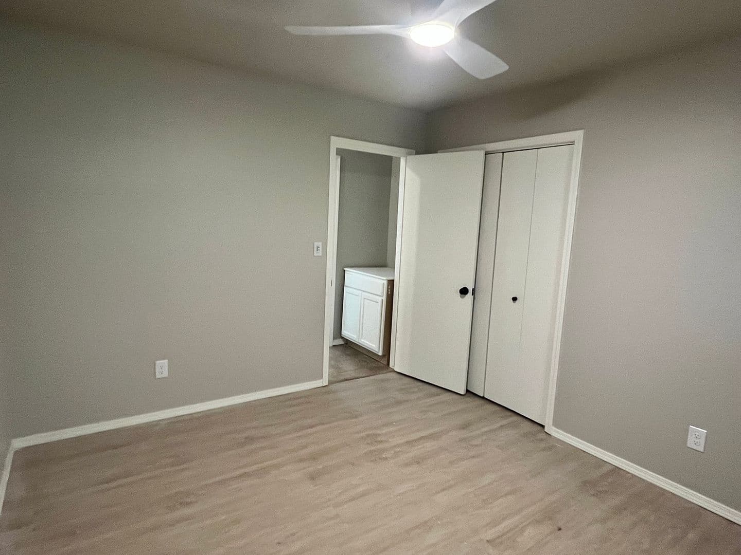 Norman Apartment: 316 E Duffy Street