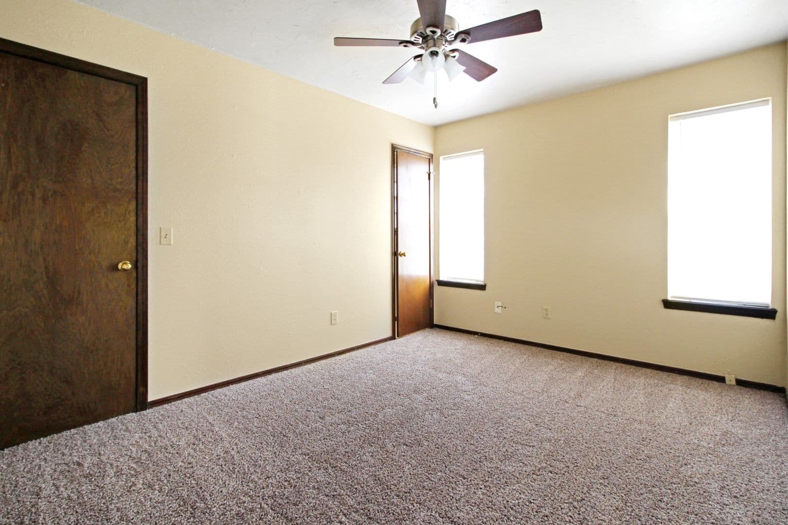 Edmond House: 809 W 8th Street