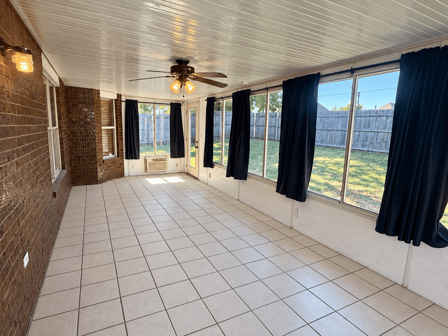 Edmond House: 1909 Raquel Road