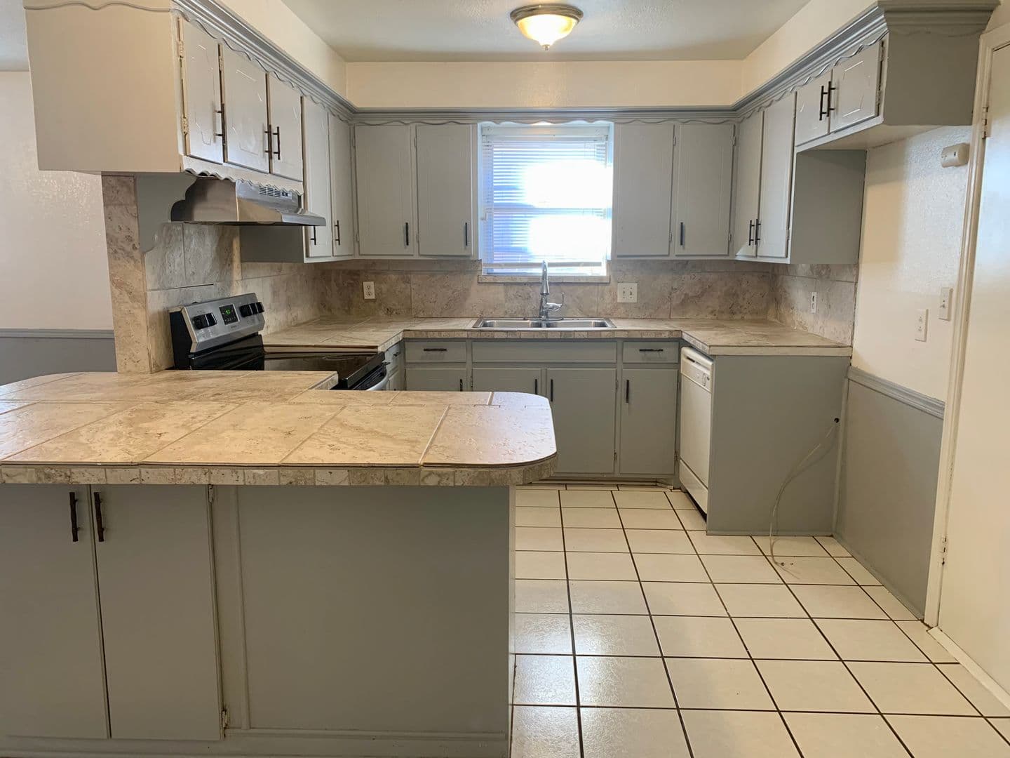 Oklahoma City House: 2716 Chaucer Drive