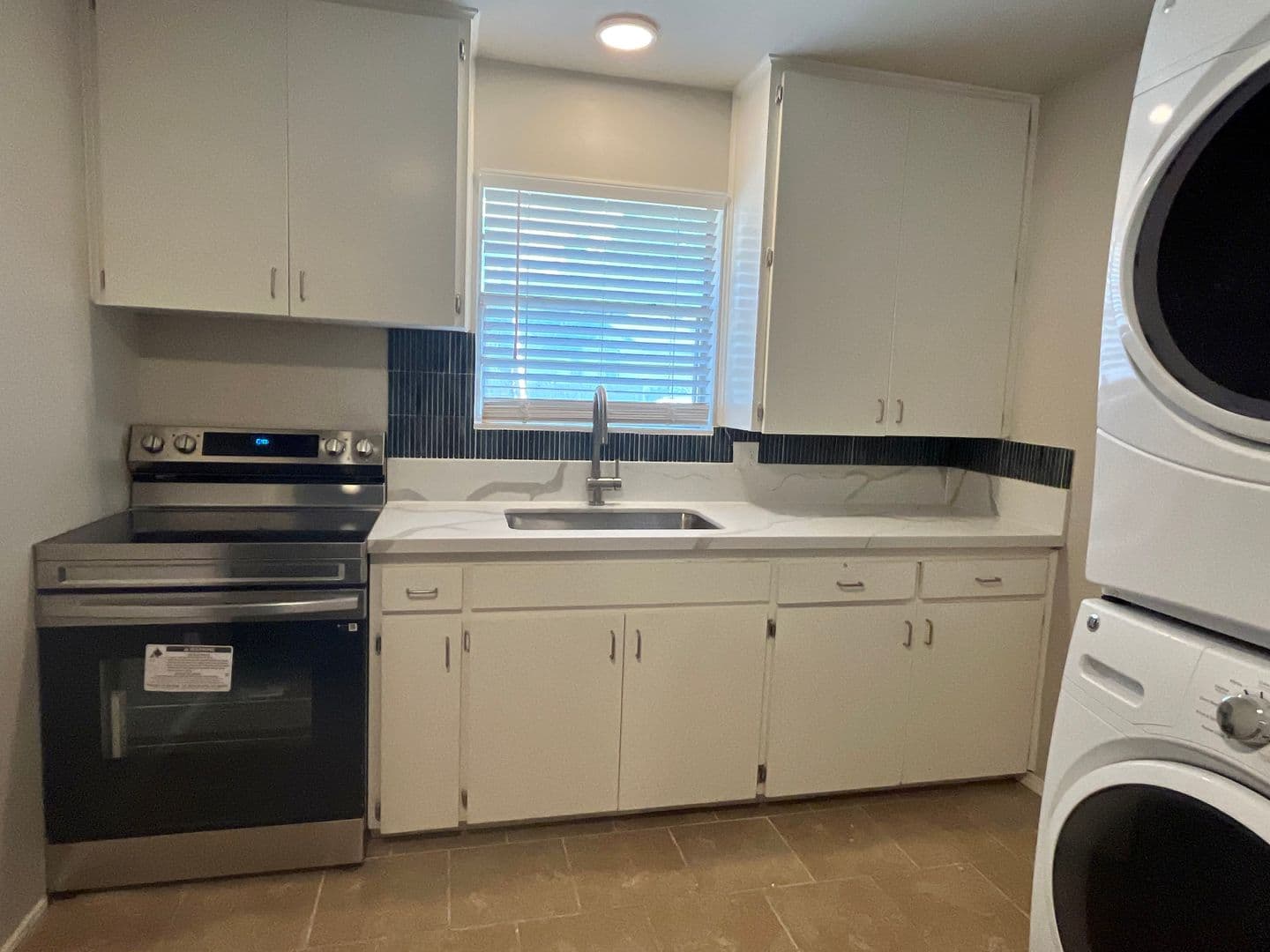 Norman Apartment: 316 E Duffy Street