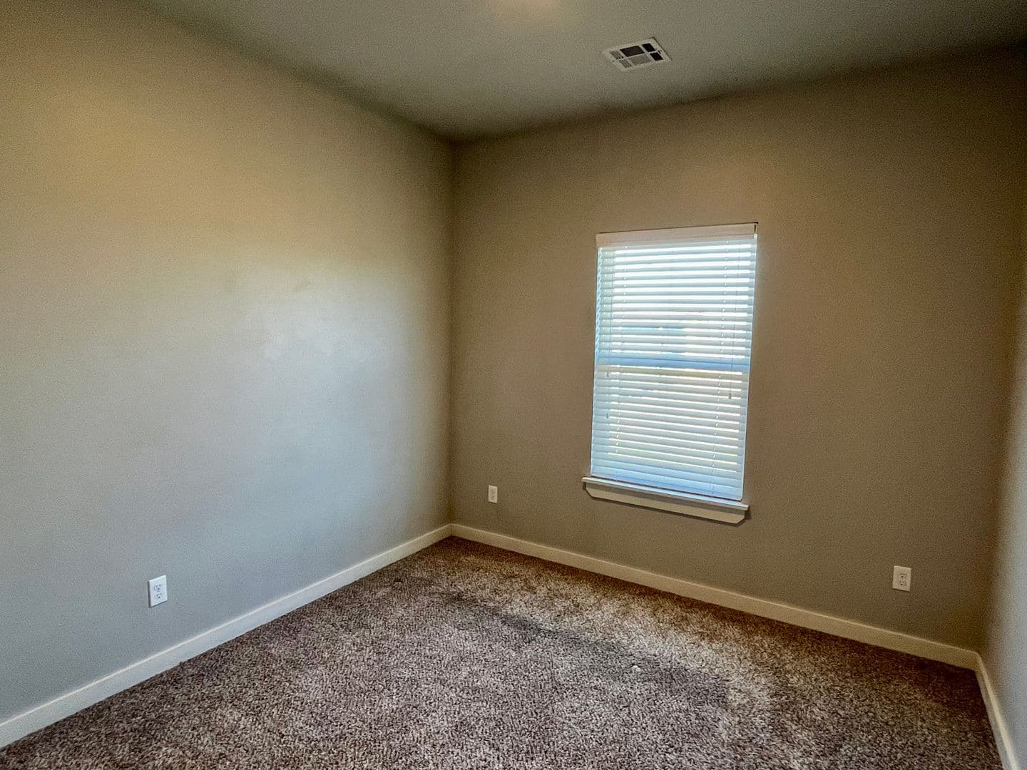 Yukon House: 9425 NW 93rd Terrace