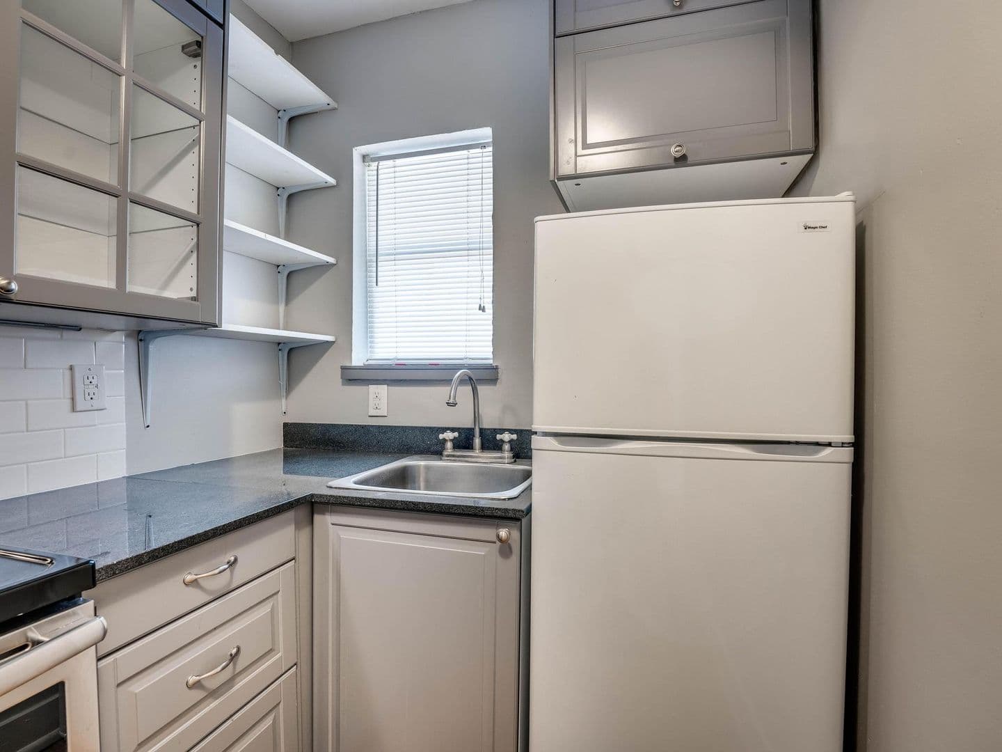 Oklahoma City Apartment: 1000 NW 19th Street