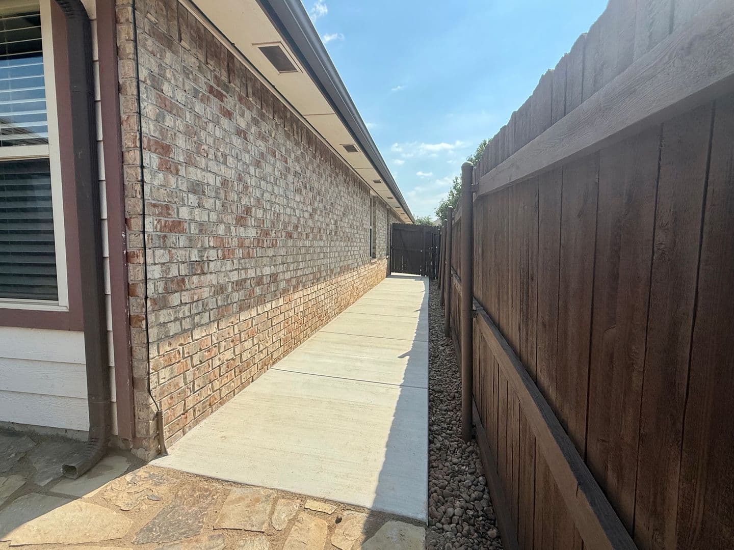 Edmond House: 2425 NW 194th Terrace