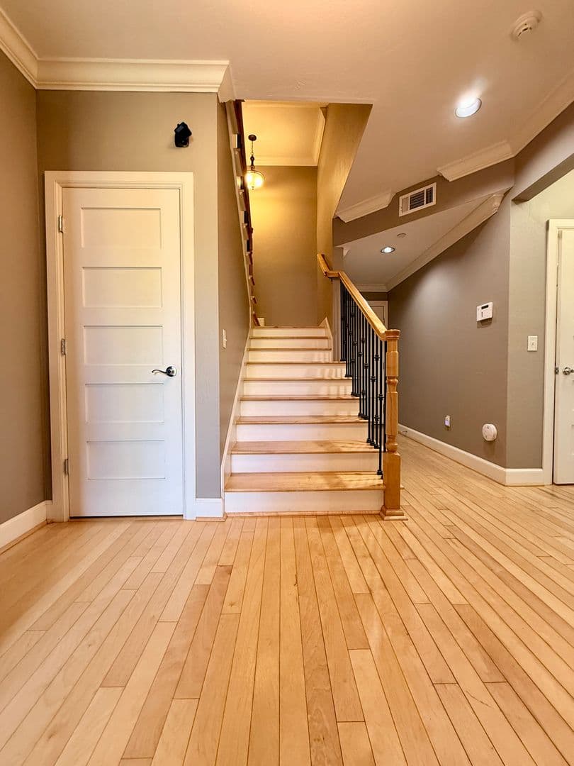 Oklahoma City House: 200 Russell M Perry Avenue
