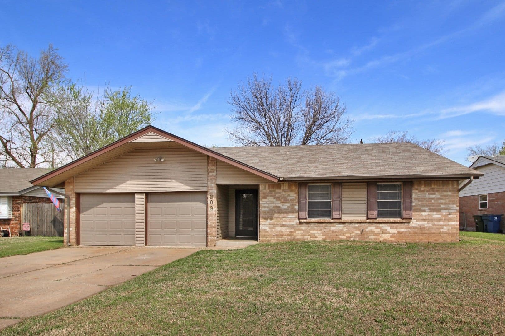 Edmond House: 809 W 8th Street