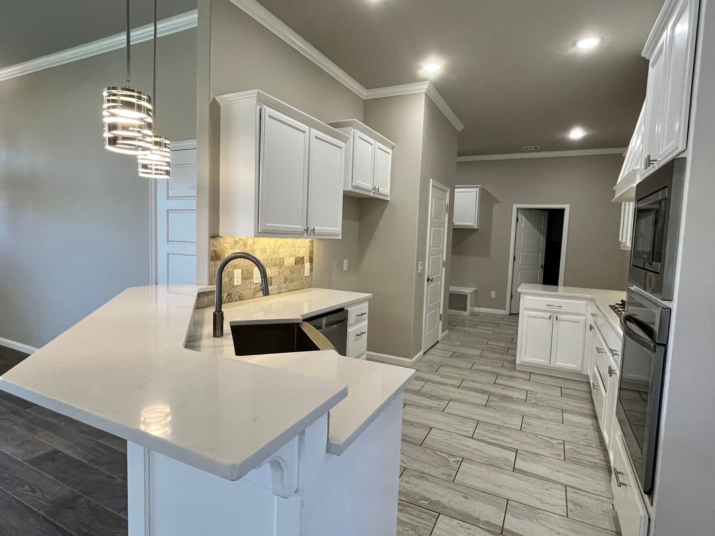 Oklahoma City House: 937 SW 140th Street