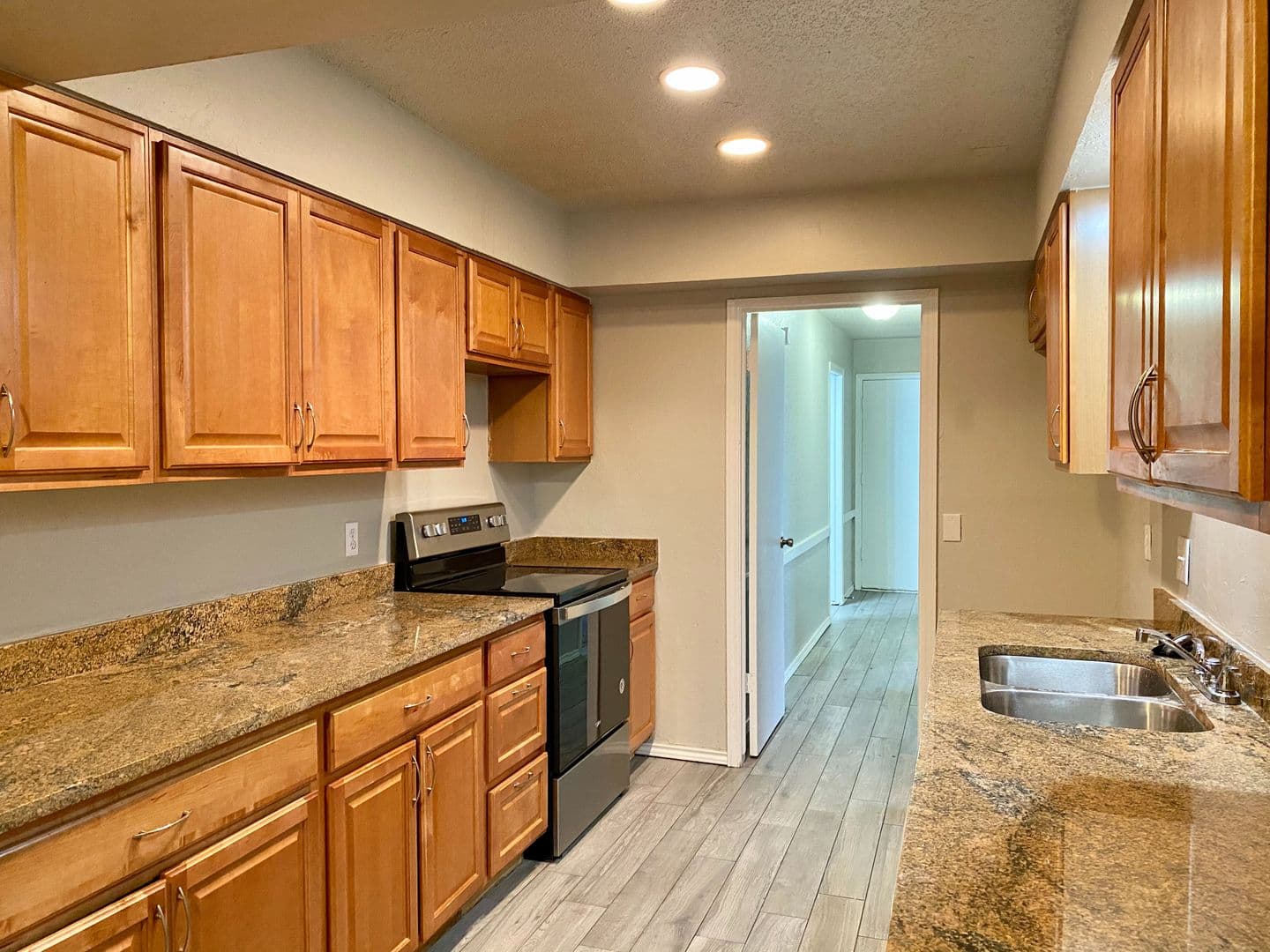 Oklahoma City House: 2900 Pine Ridge Road