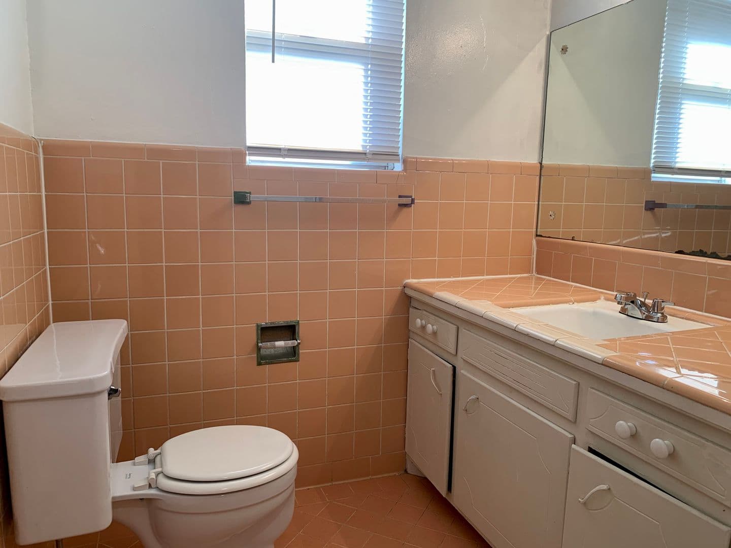 Oklahoma City House: 2716 Chaucer Drive