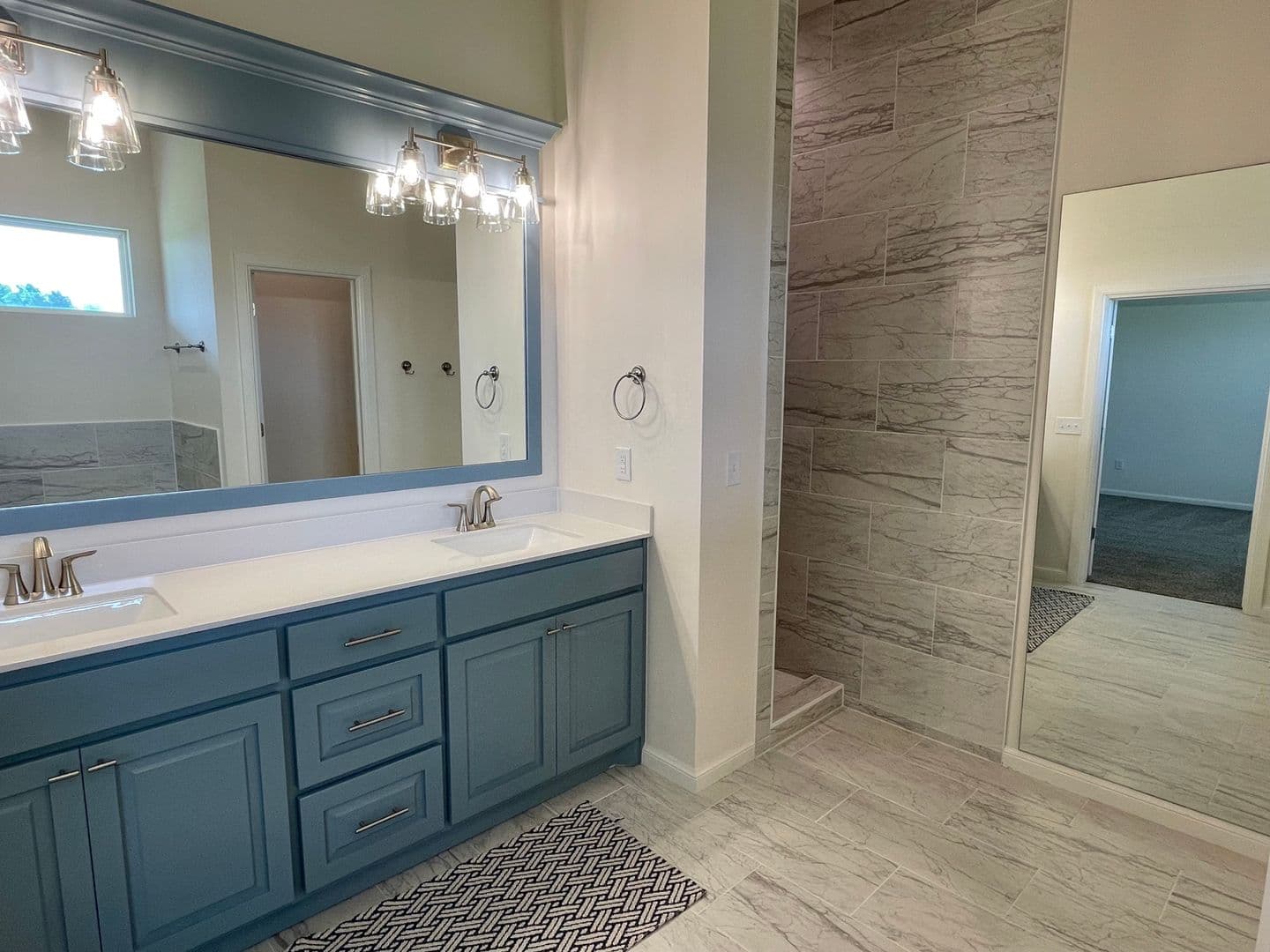 Norman House: 604 Summit Point Court