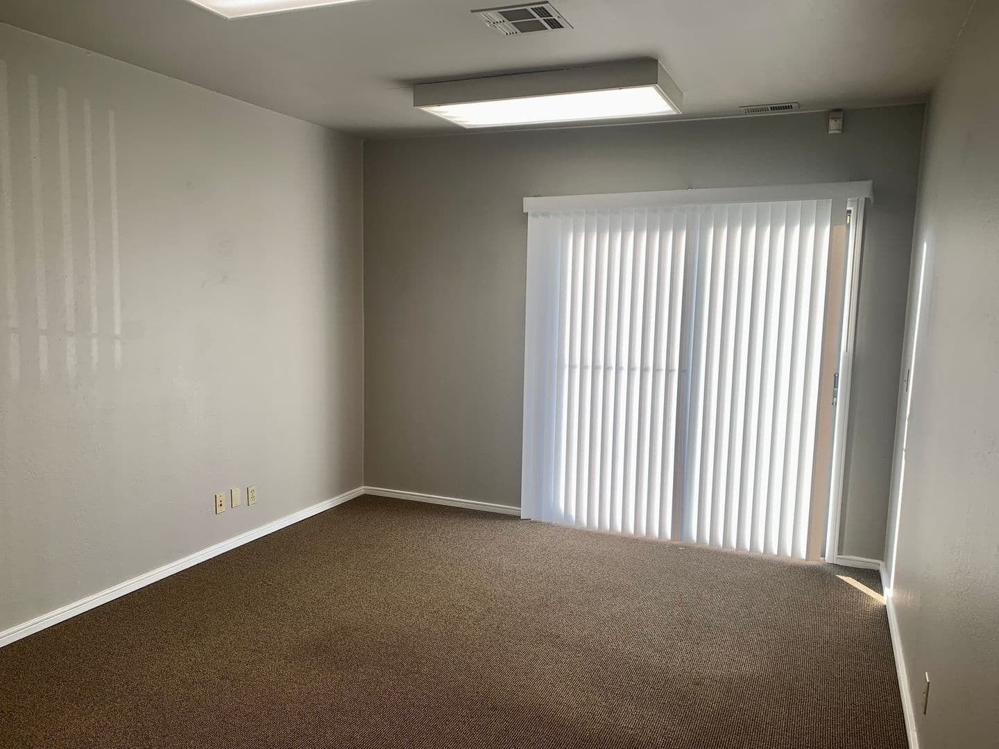 Edmond Apartment: 601 N Kelly Avenue