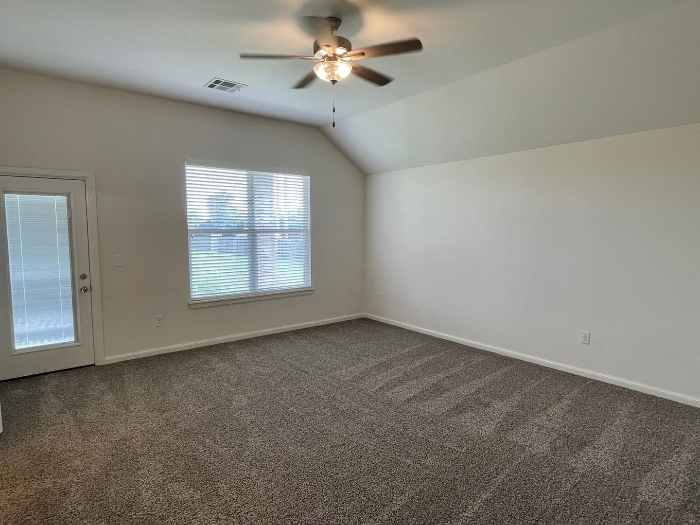 Norman House: 604 Summit Point Court