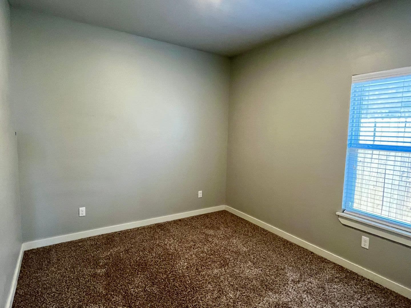 Yukon House: 9425 NW 93rd Terrace