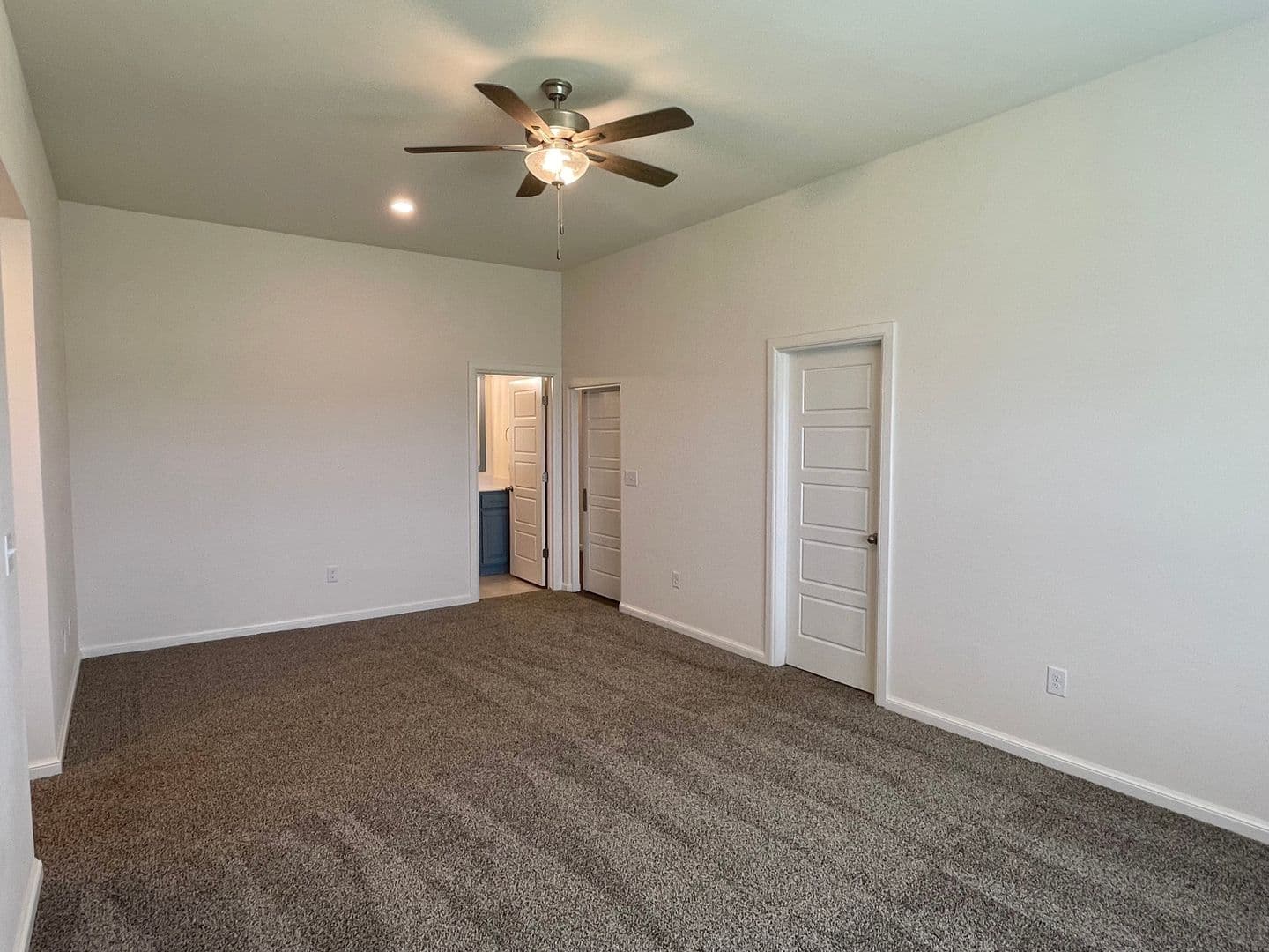 Norman House: 604 Summit Point Court