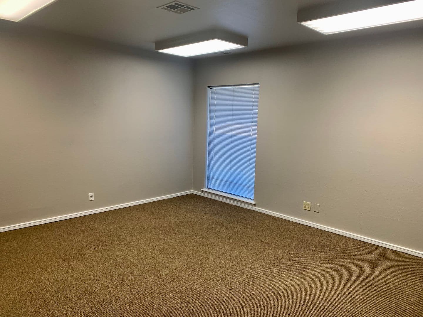 Edmond Apartment: 601 N Kelly Avenue