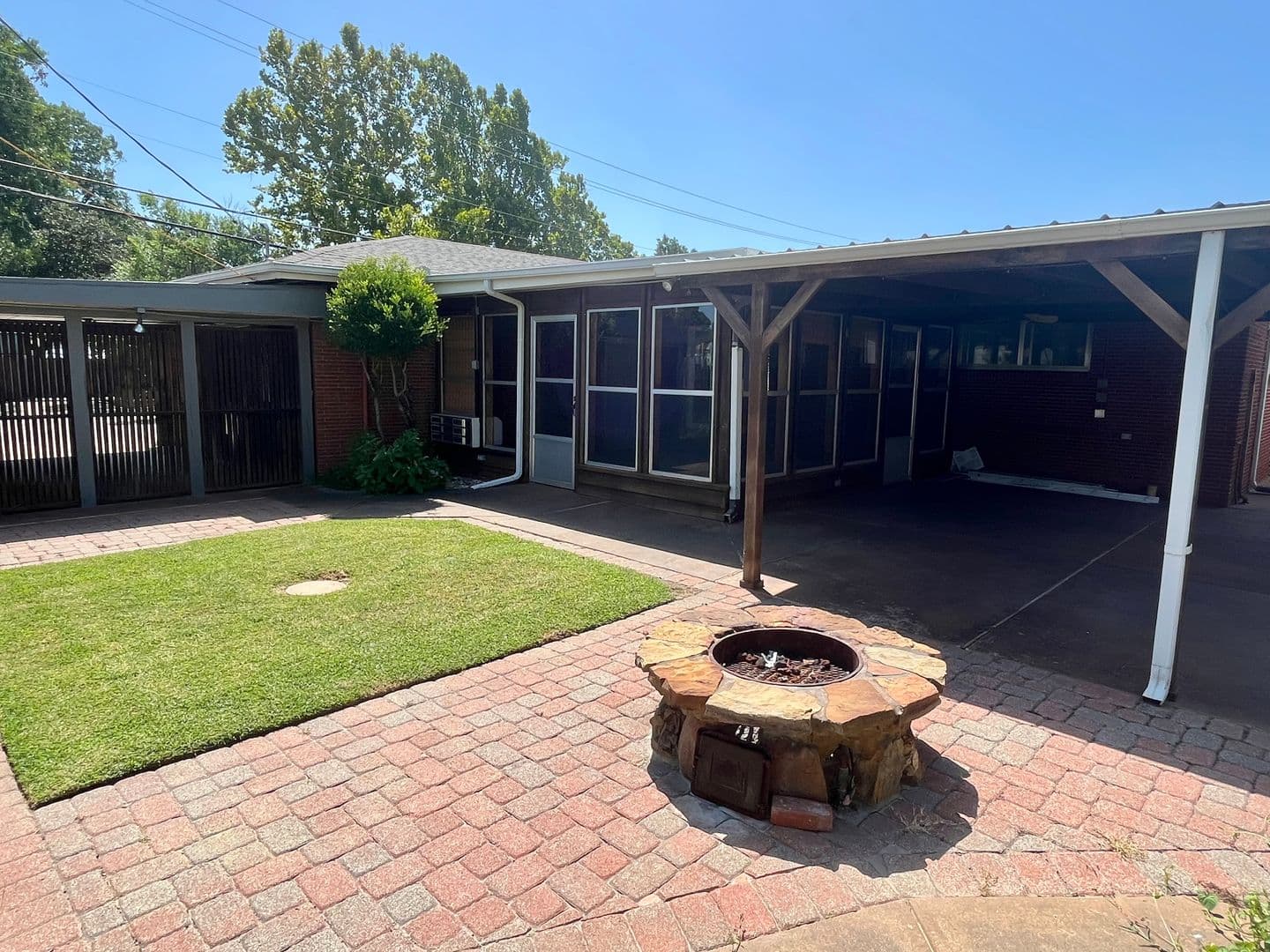 Bethany House: 7501 NW 28th Street