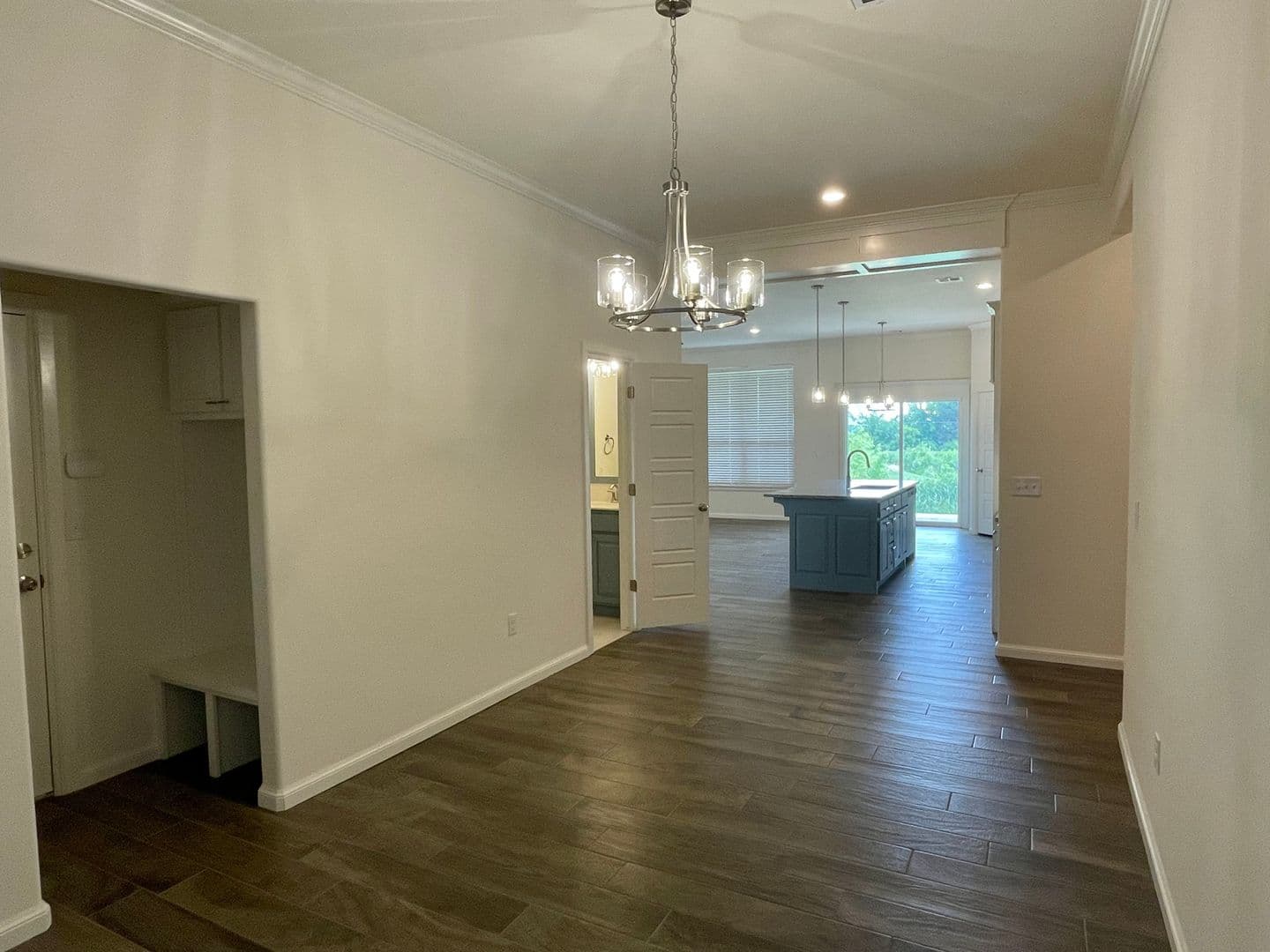 Norman House: 604 Summit Point Court