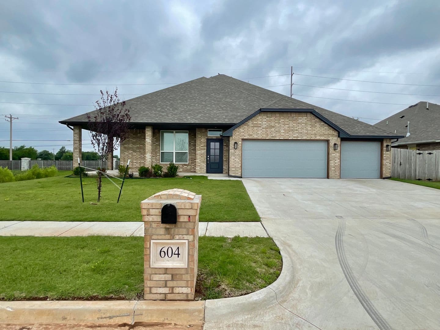 Norman House: 604 Summit Point Court