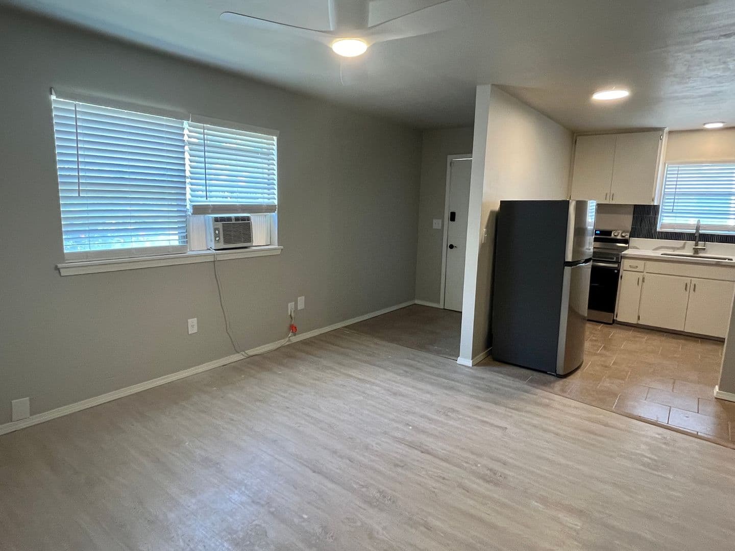 Norman Apartment: 316 E Duffy Street