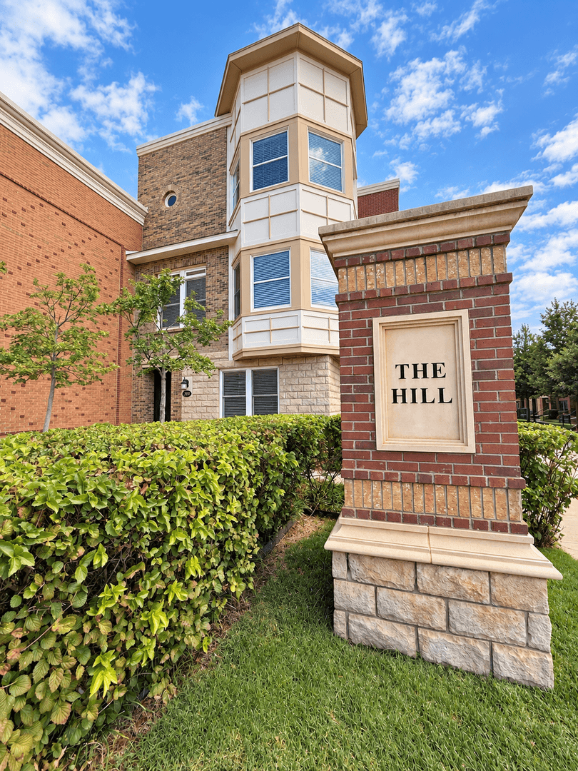 Oklahoma City House: 200 Russell M Perry Avenue