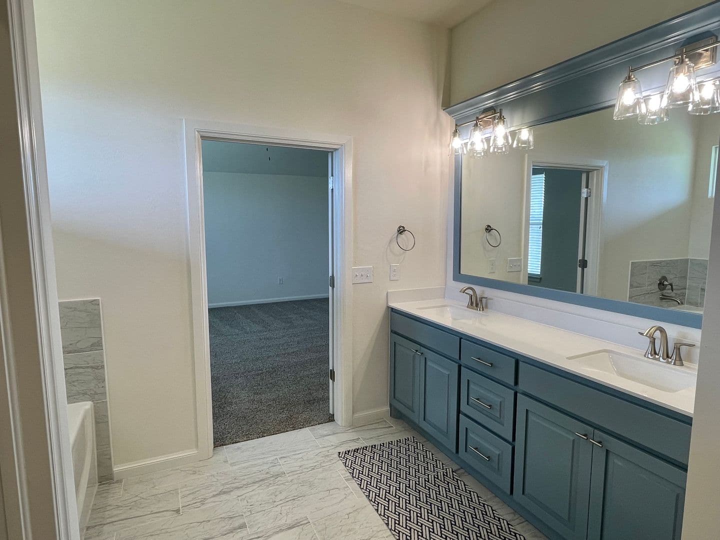 Norman House: 604 Summit Point Court