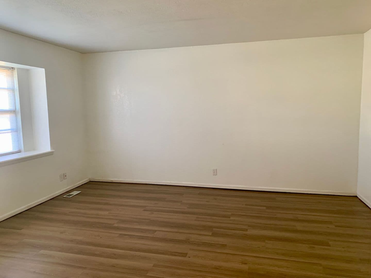 Oklahoma City House: 2716 Chaucer Drive