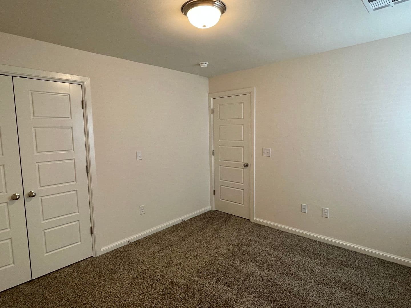 Norman House: 604 Summit Point Court