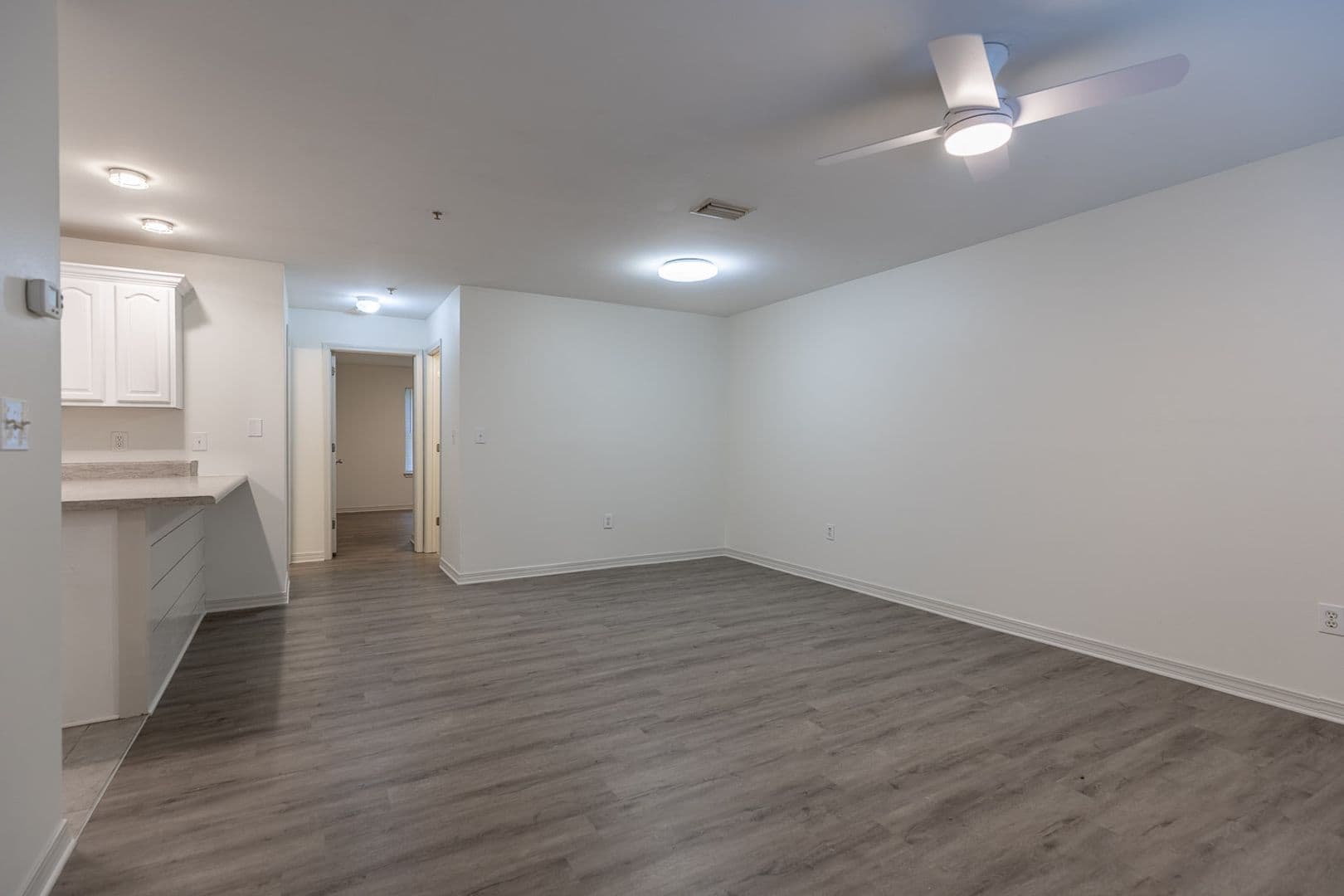 Gulf Shores Apartment: 435 East Canal Drive
