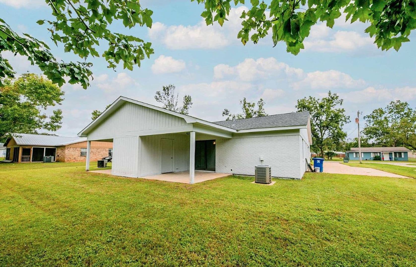 Foley House: 513 W. Rose Ave.