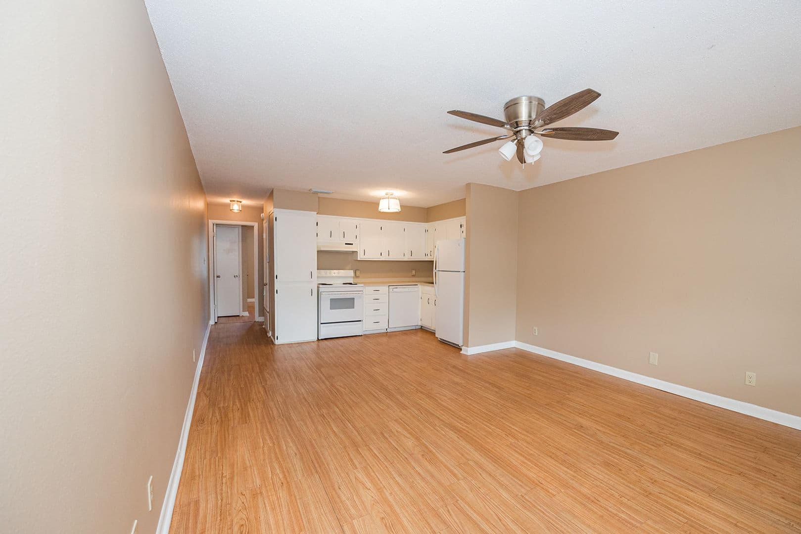 Fairhope Apartment: 208 Fairhope Ave.