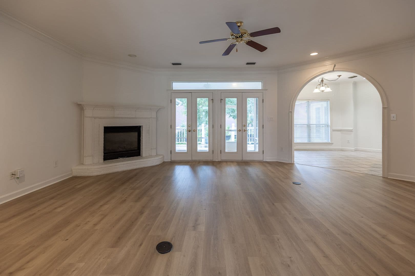 Fairhope House: 212 North Cir.