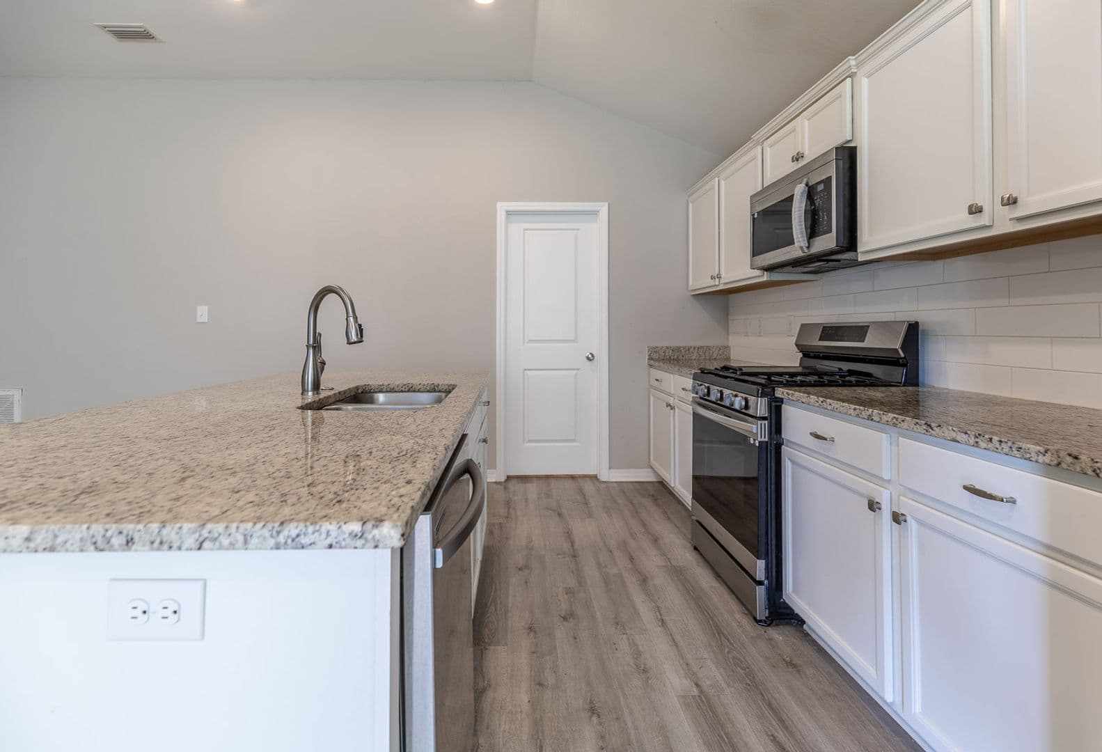 Spanish Fort House: 13437 Antler Hill Rd.