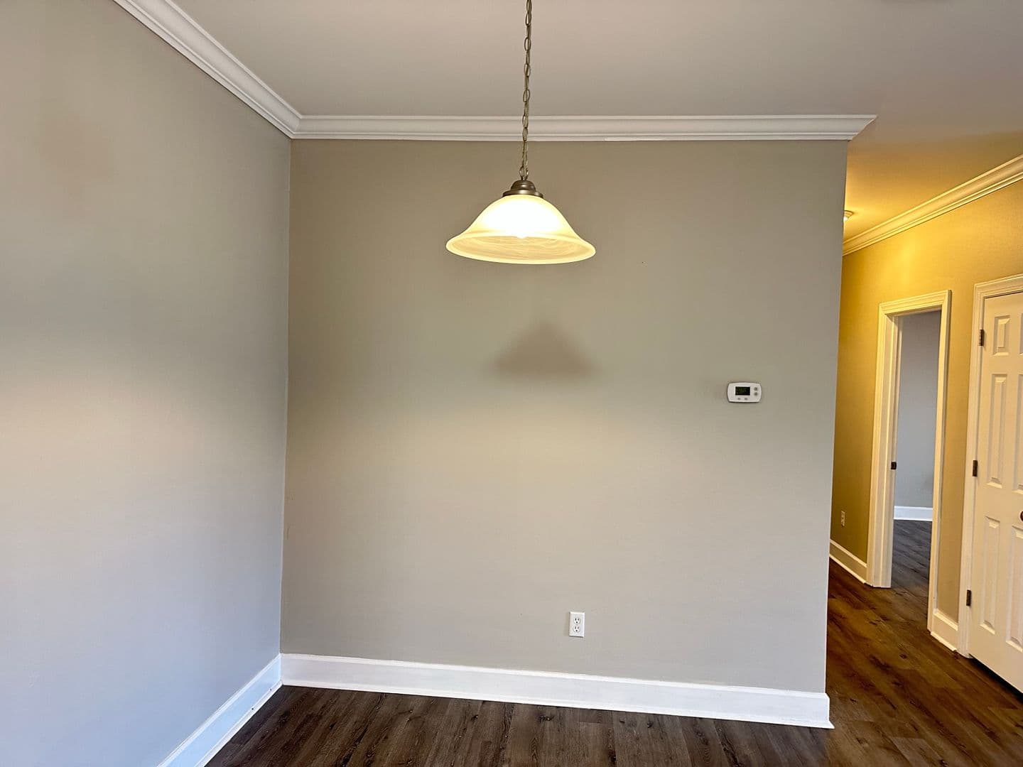 Foley House: 450 Park Avenue #104