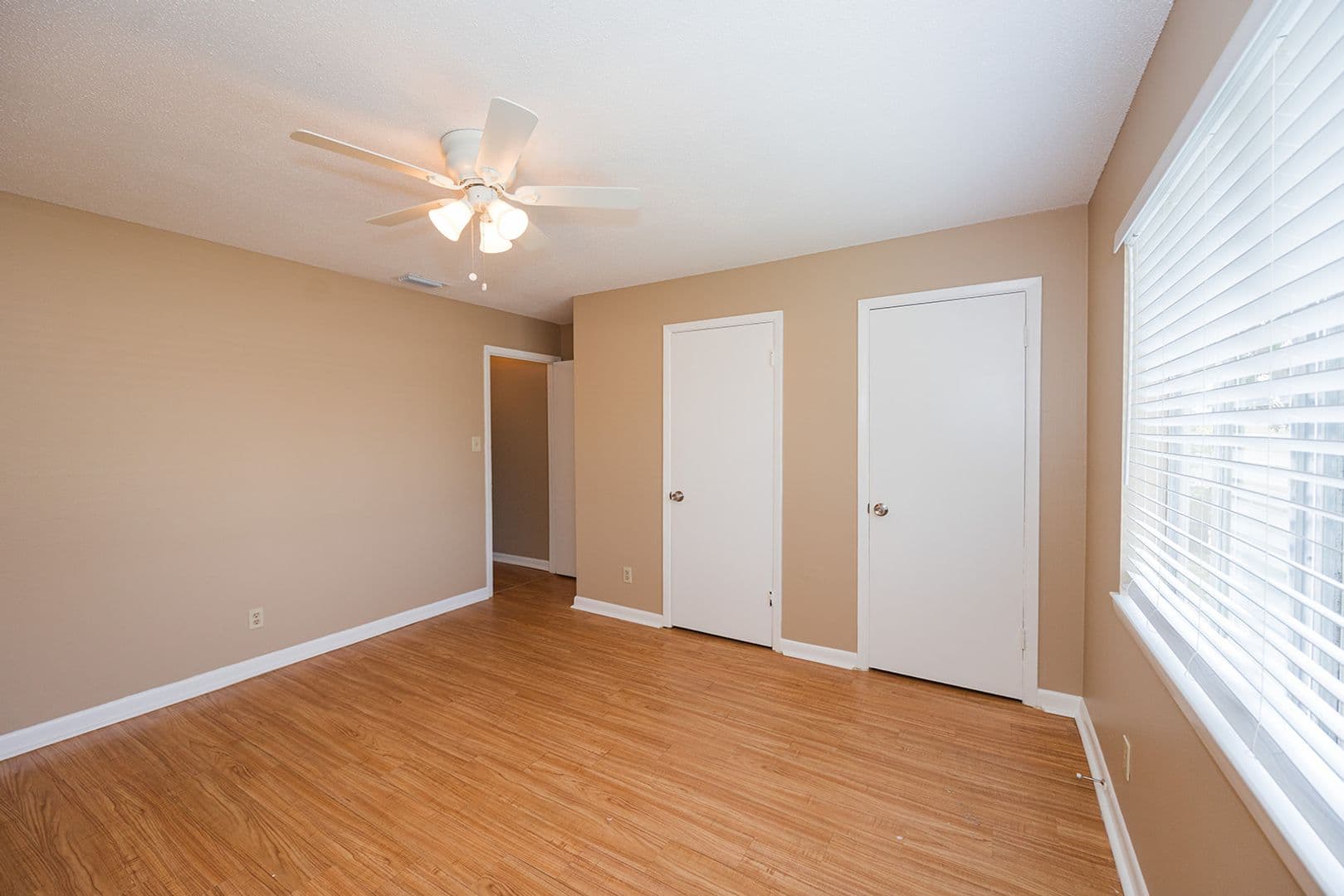 Fairhope Apartment: 208 Fairhope Ave.