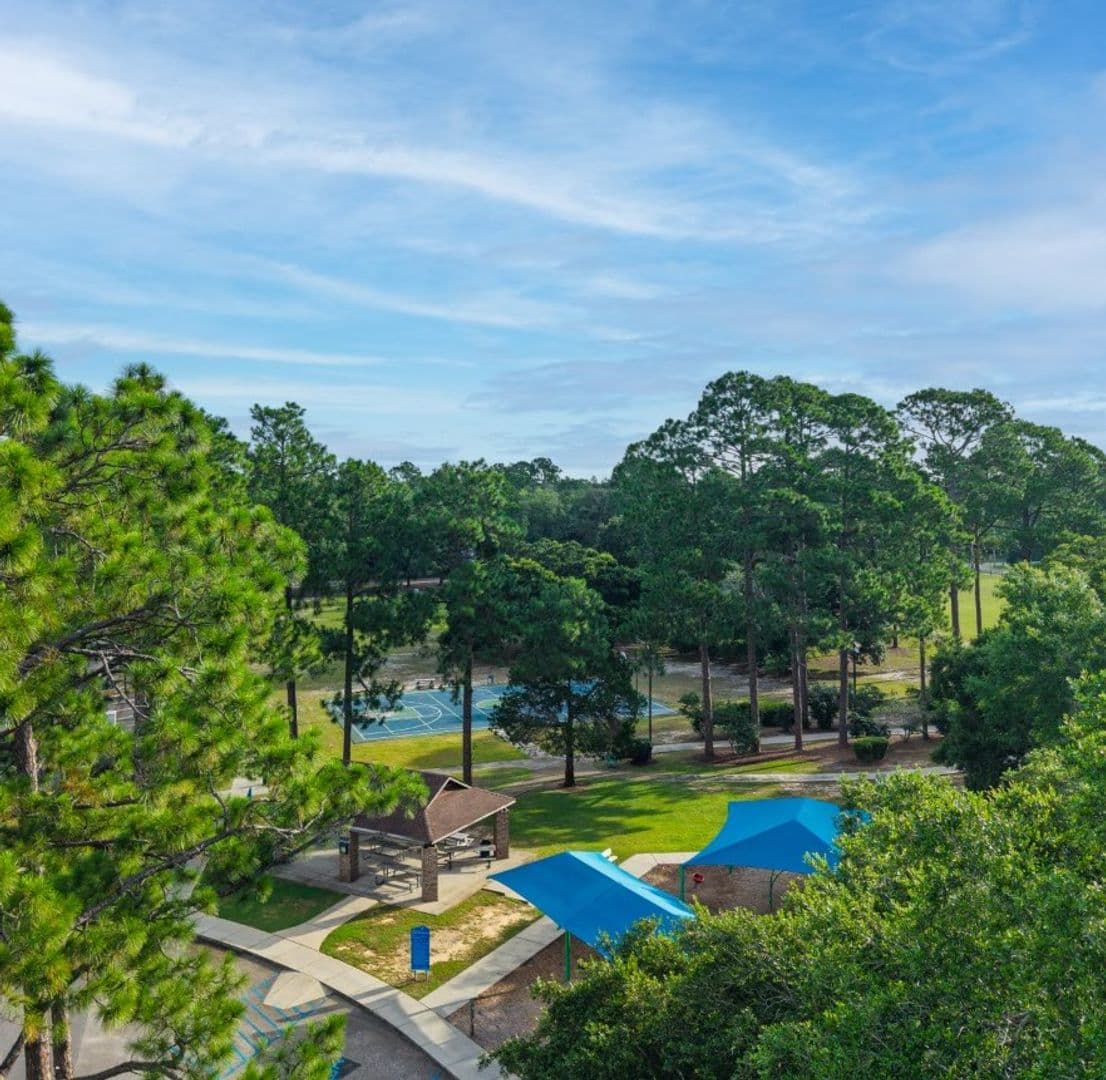 Gulf Shores Apartment: 435 East Canal Drive