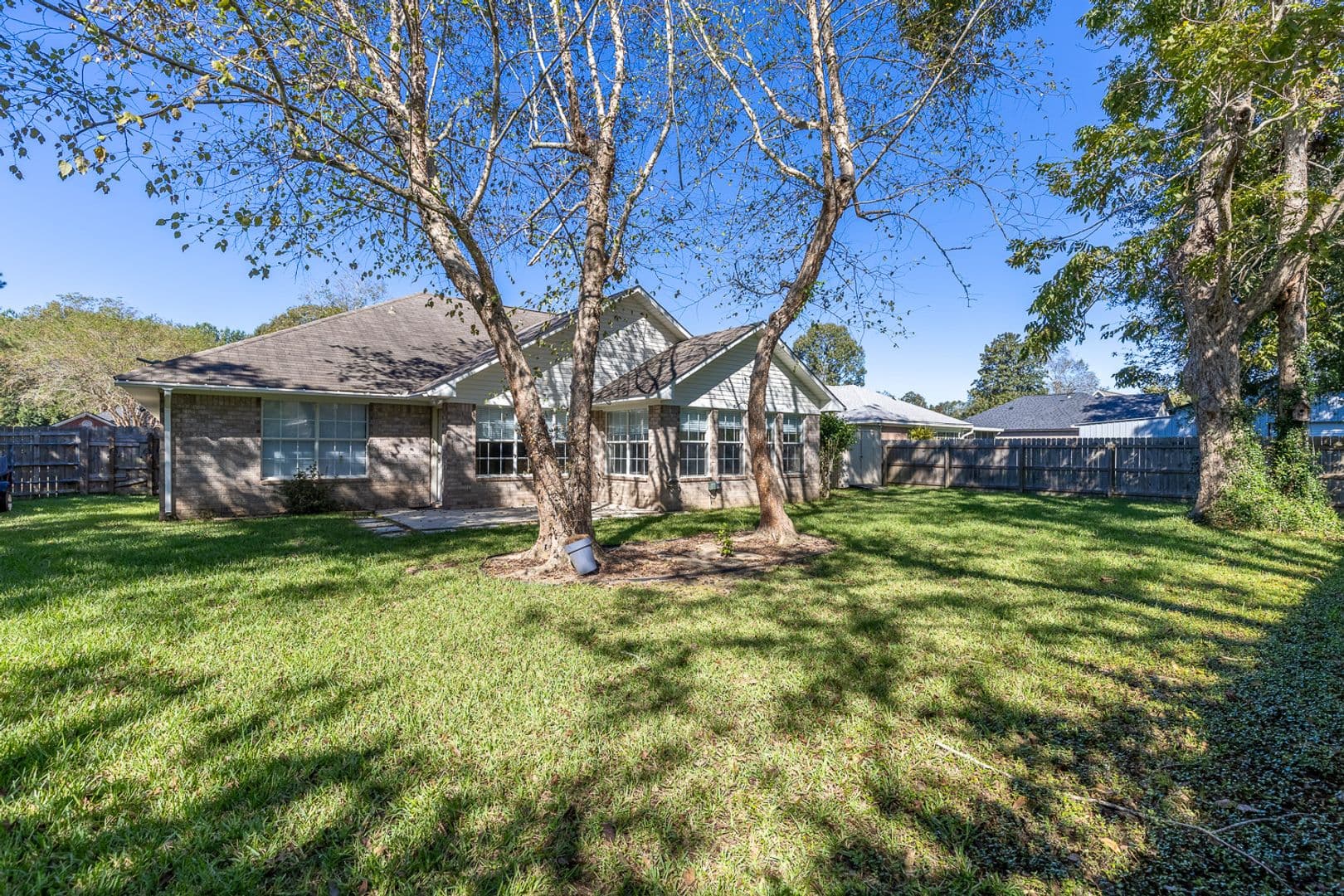 Fairhope House: 20860 Lowry Drive