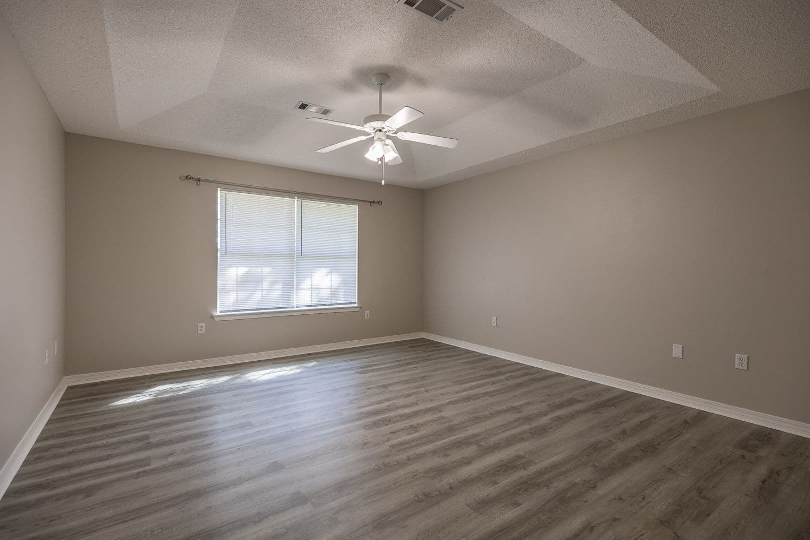 Fairhope House: 20860 Lowry Drive