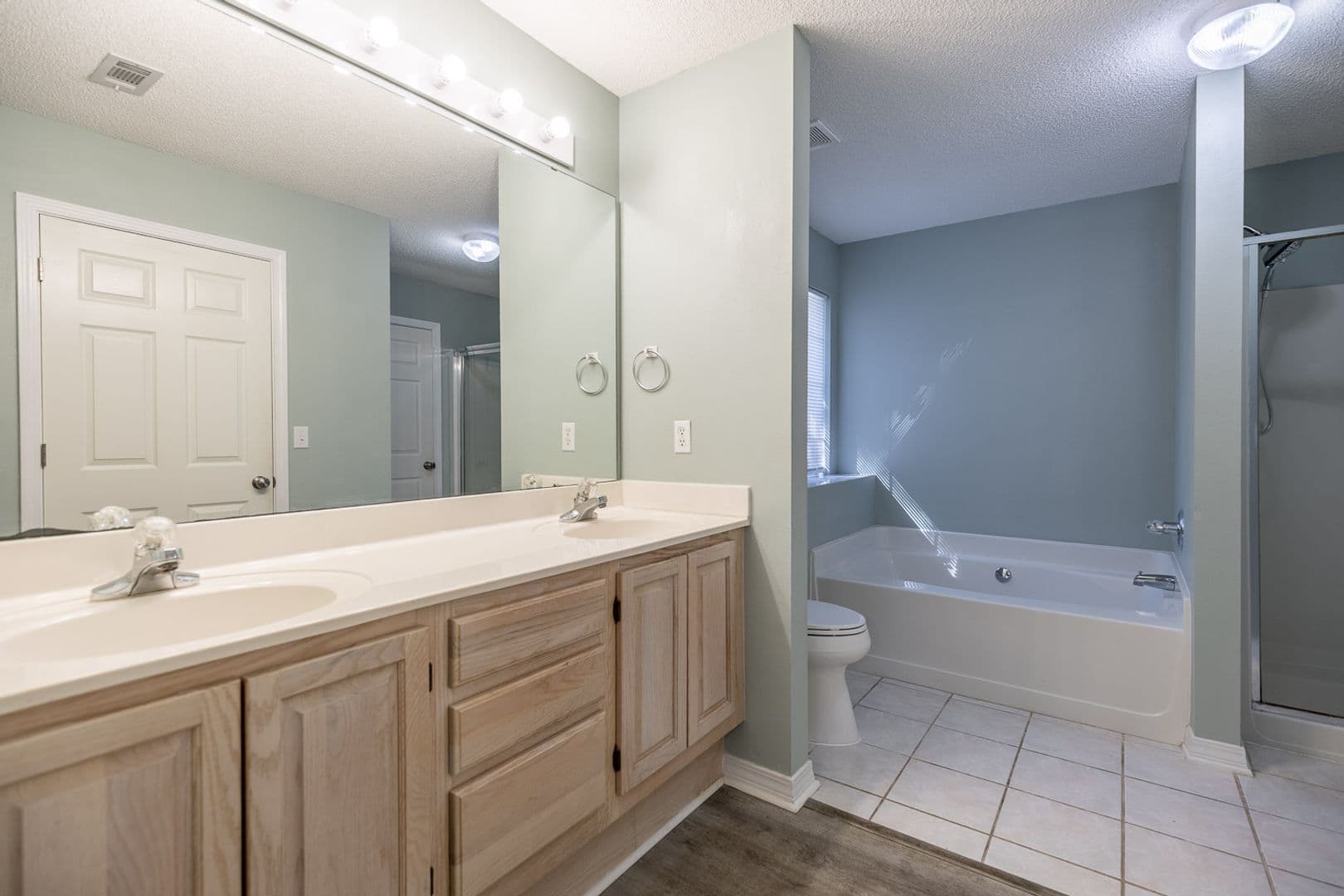 Fairhope House: 20860 Lowry Drive