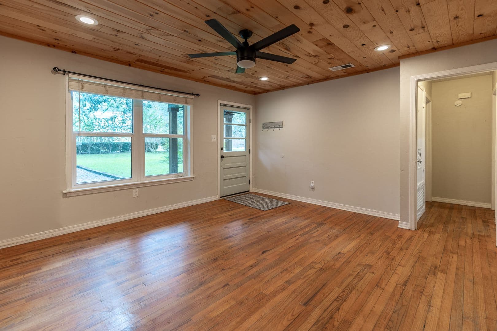 Fairhope House: 556 Middle St