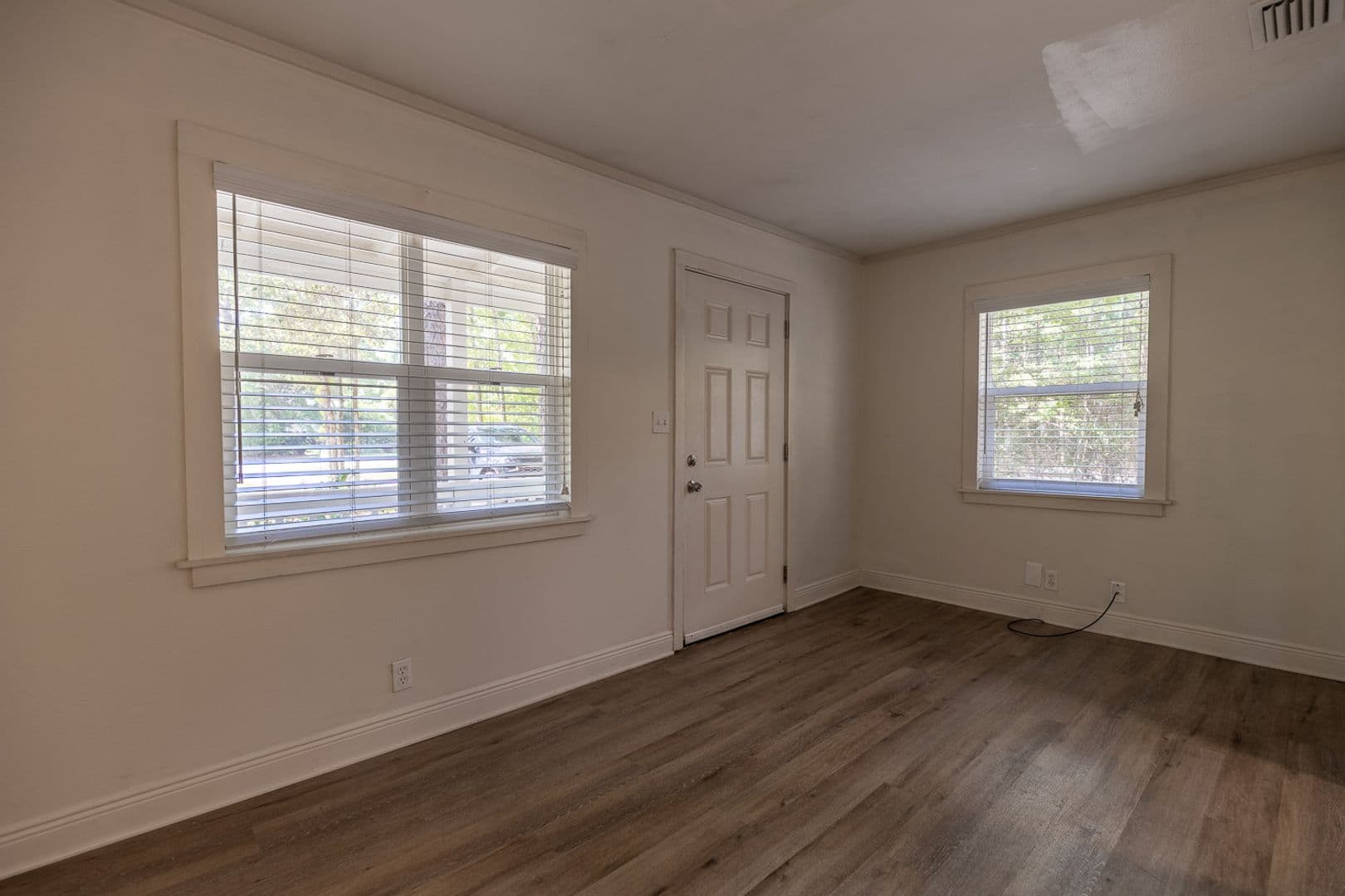Fairhope House: 15750 Scenic Hwy. 98