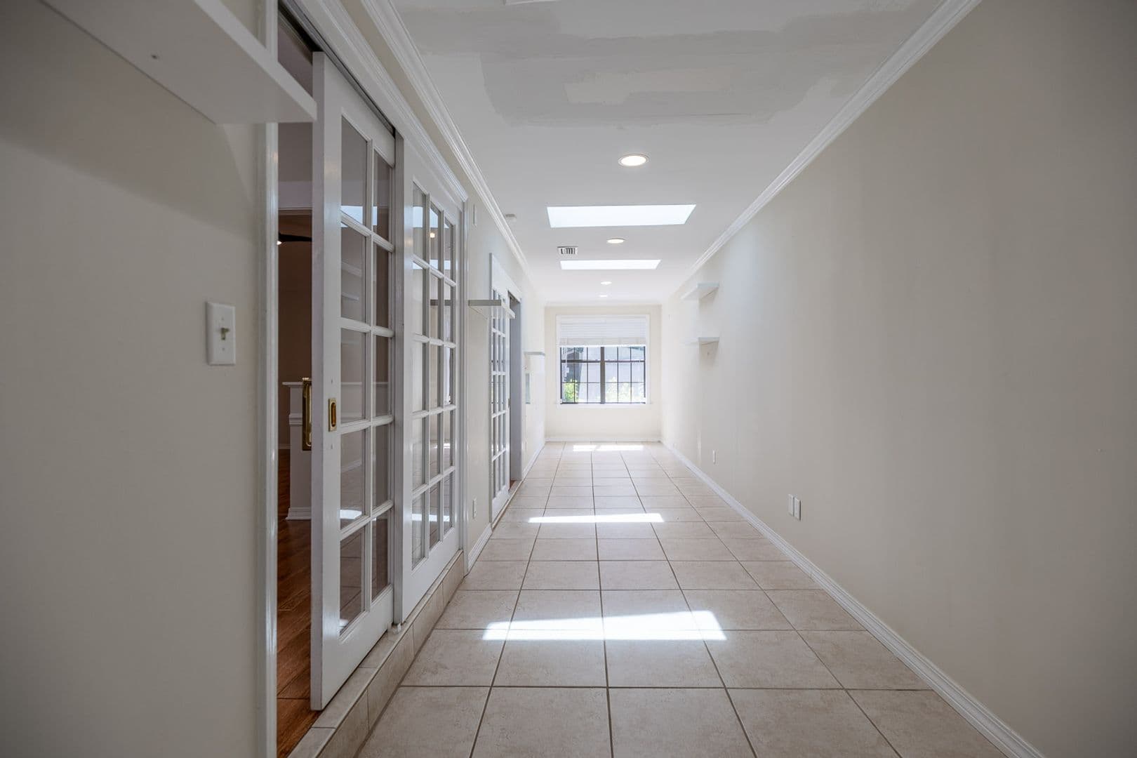 Daphne House: 9 Parma Dr.