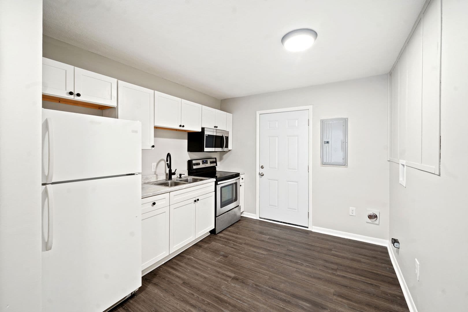 Bellefontaine Apartment: 333 e sandusky ave